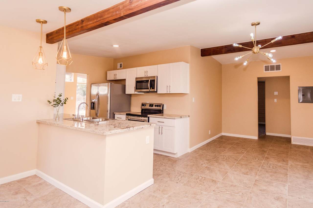 7225 Flamenco Drive - Photo 1 7225 Flamenco Drive - Photo 1