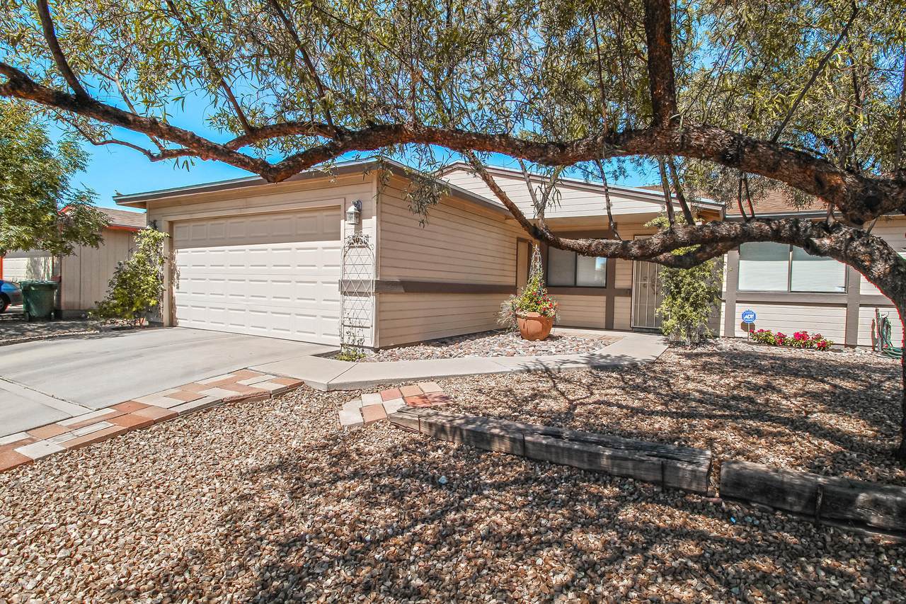 5950 Springbrook Drive - Photo 1