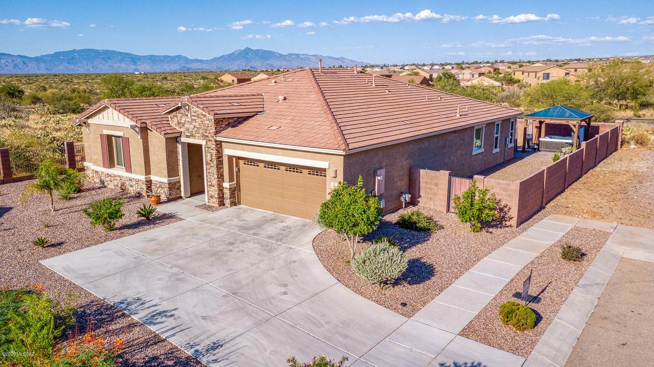 9492 Adriana Way - Photo 1