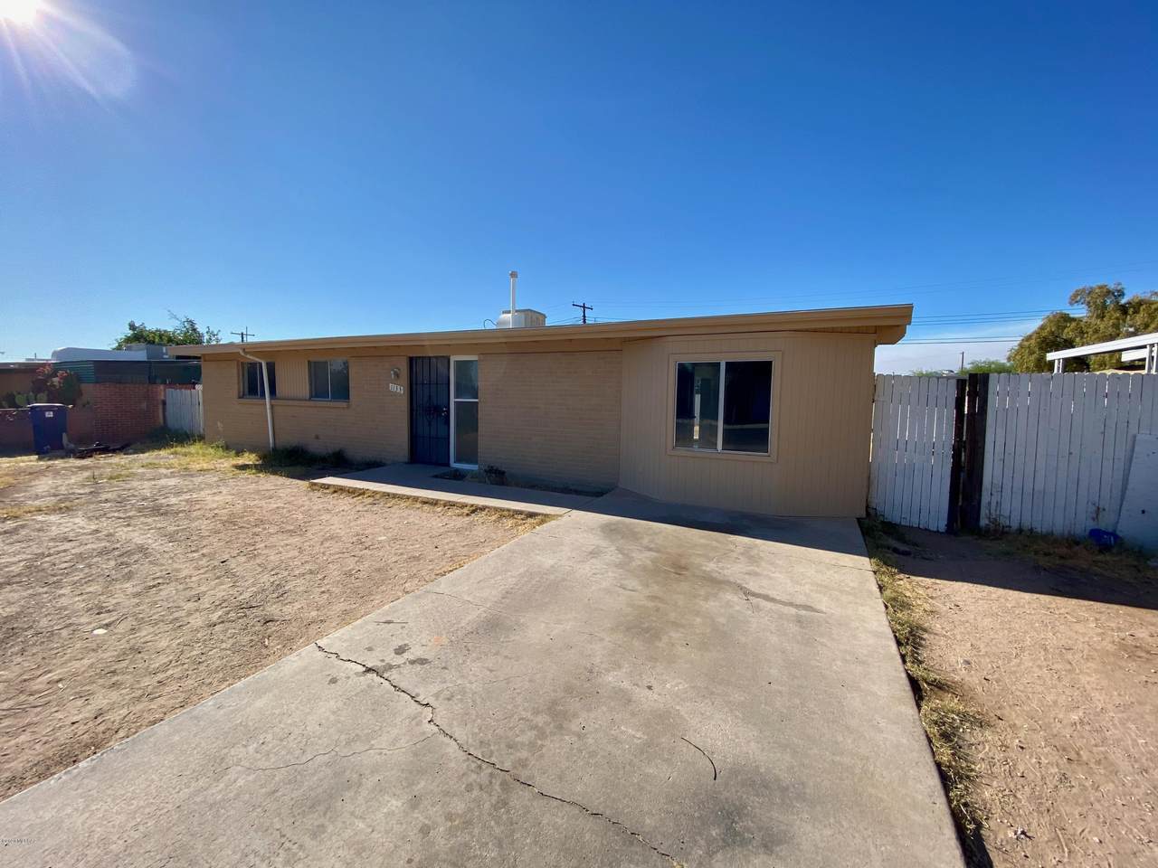 1133 Tennessee Street - Photo 1