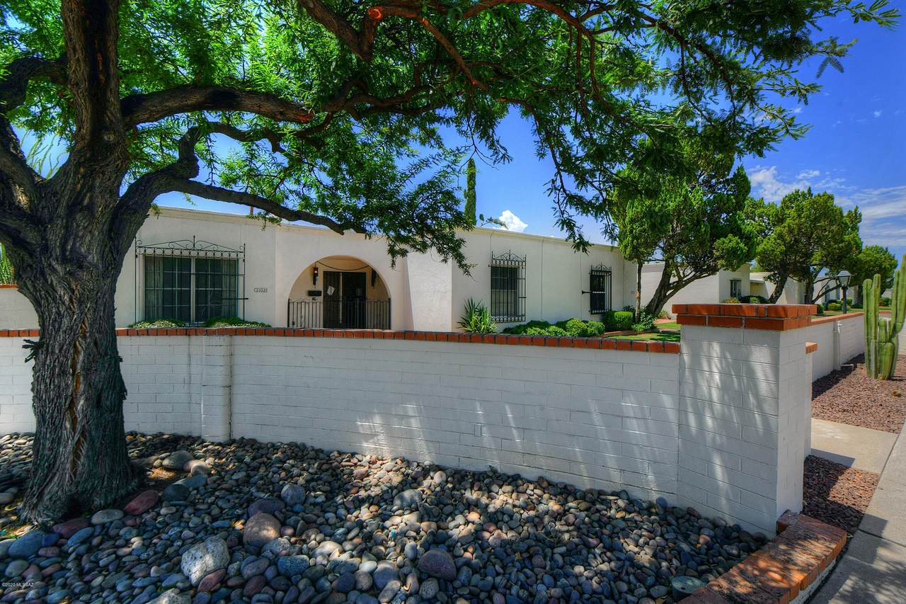 5850 Grant Road - Photo 1