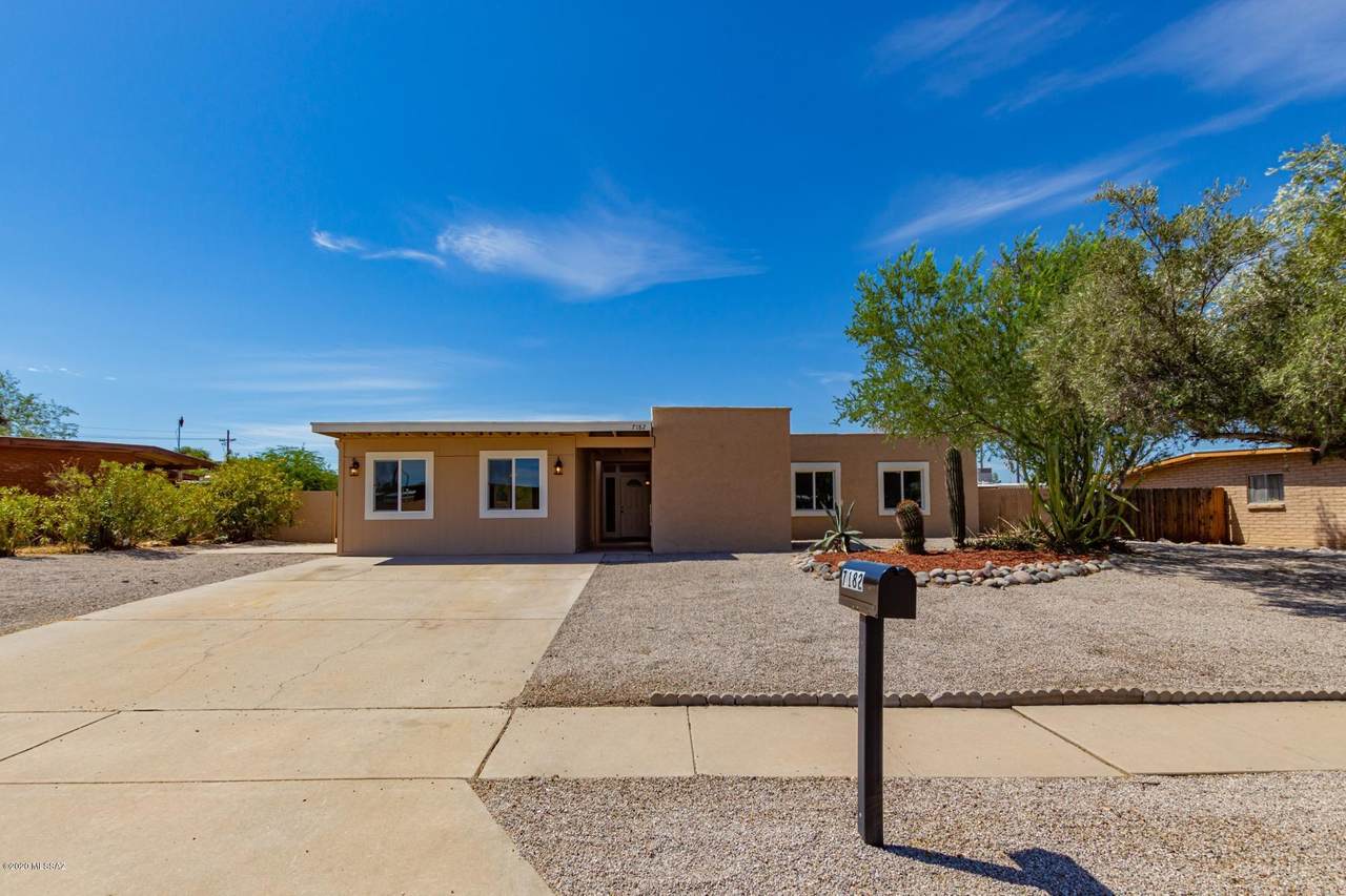 7182 Northlight Drive - Photo 1