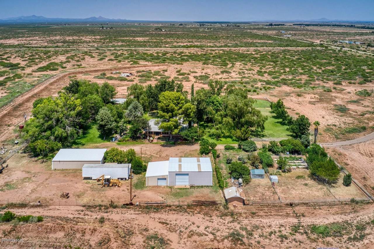 7914 Frontier Road - Photo 1