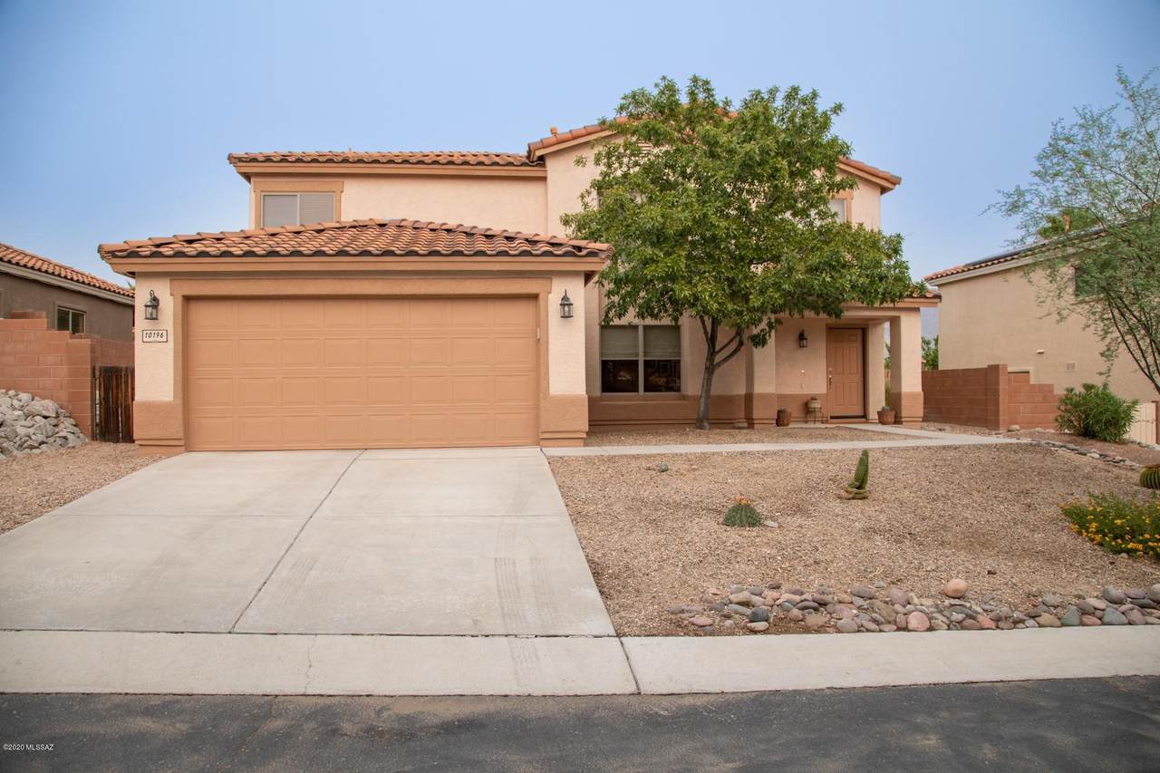 10196 Nine Iron Drive - Photo 1