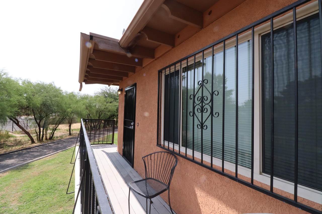 6726 Calle La Paz - Photo 1