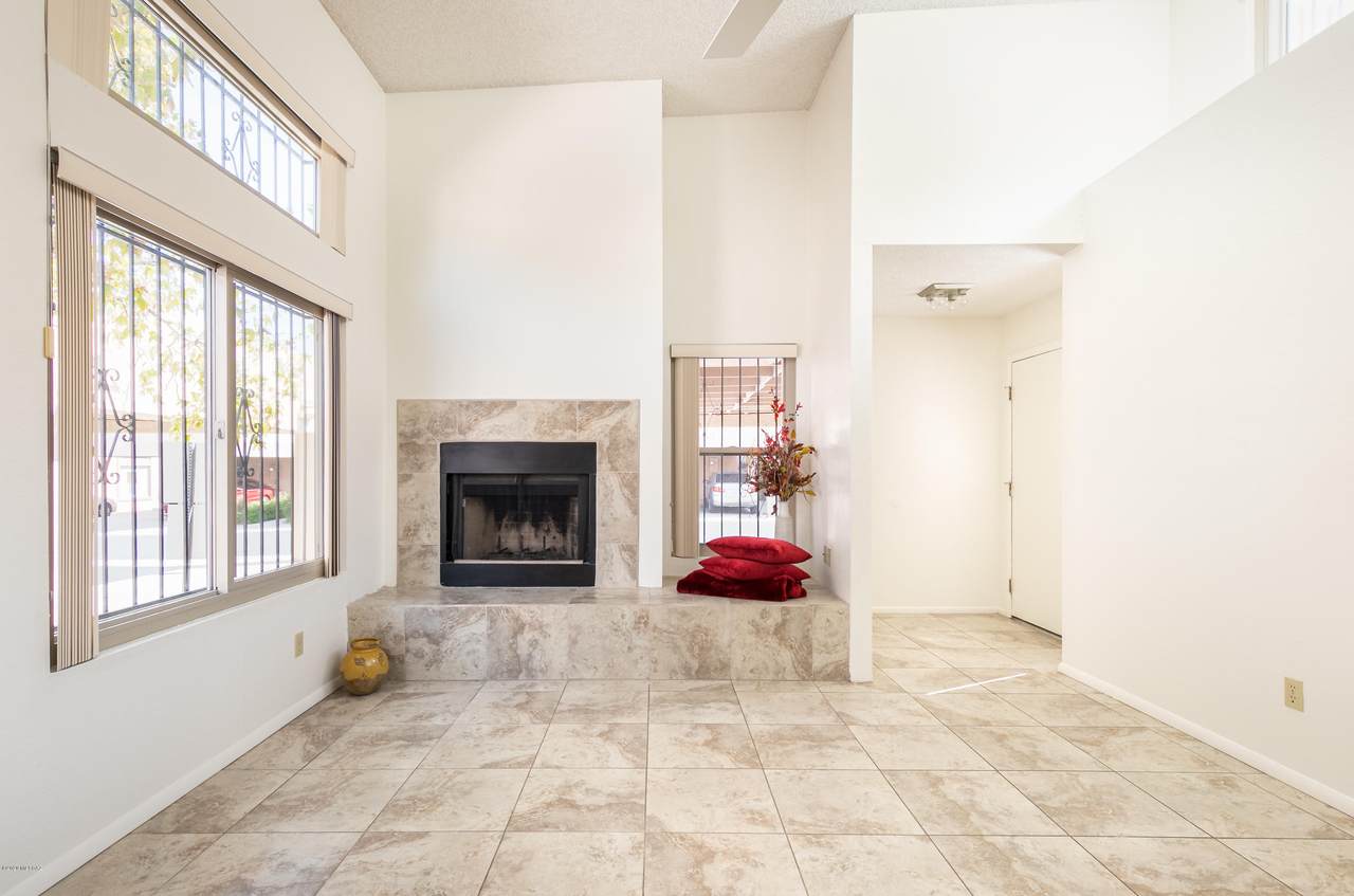 3969 Roger Lane - Photo 1