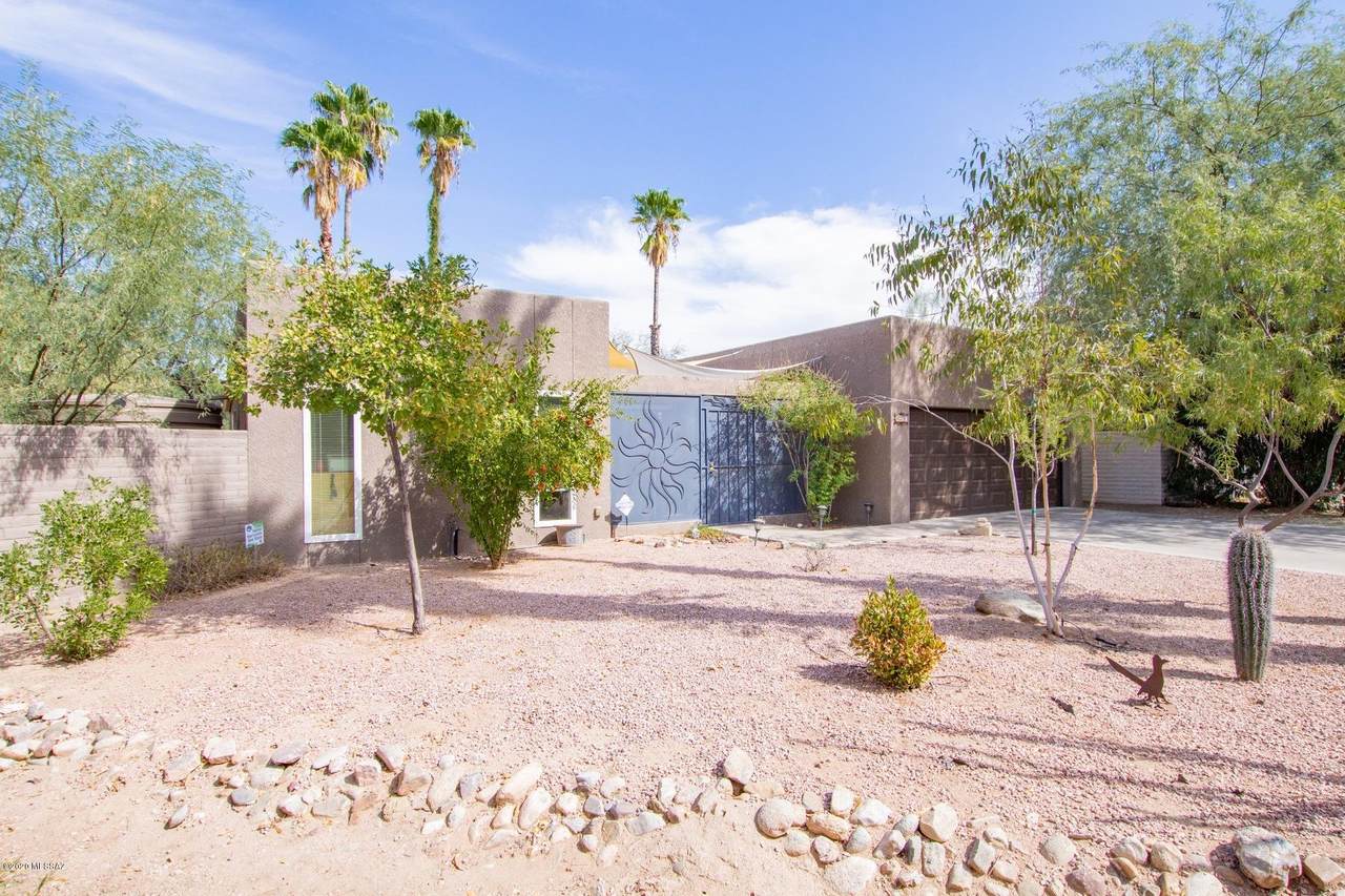 2761 Simmons Street - Photo 1