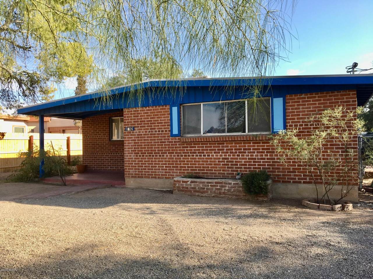 1726 Glenn Street - Photo 1
