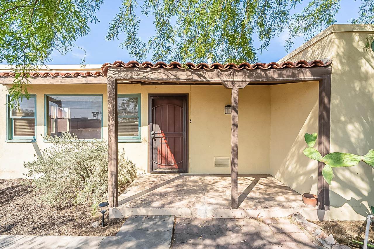 919 Navajo Road - Photo 1