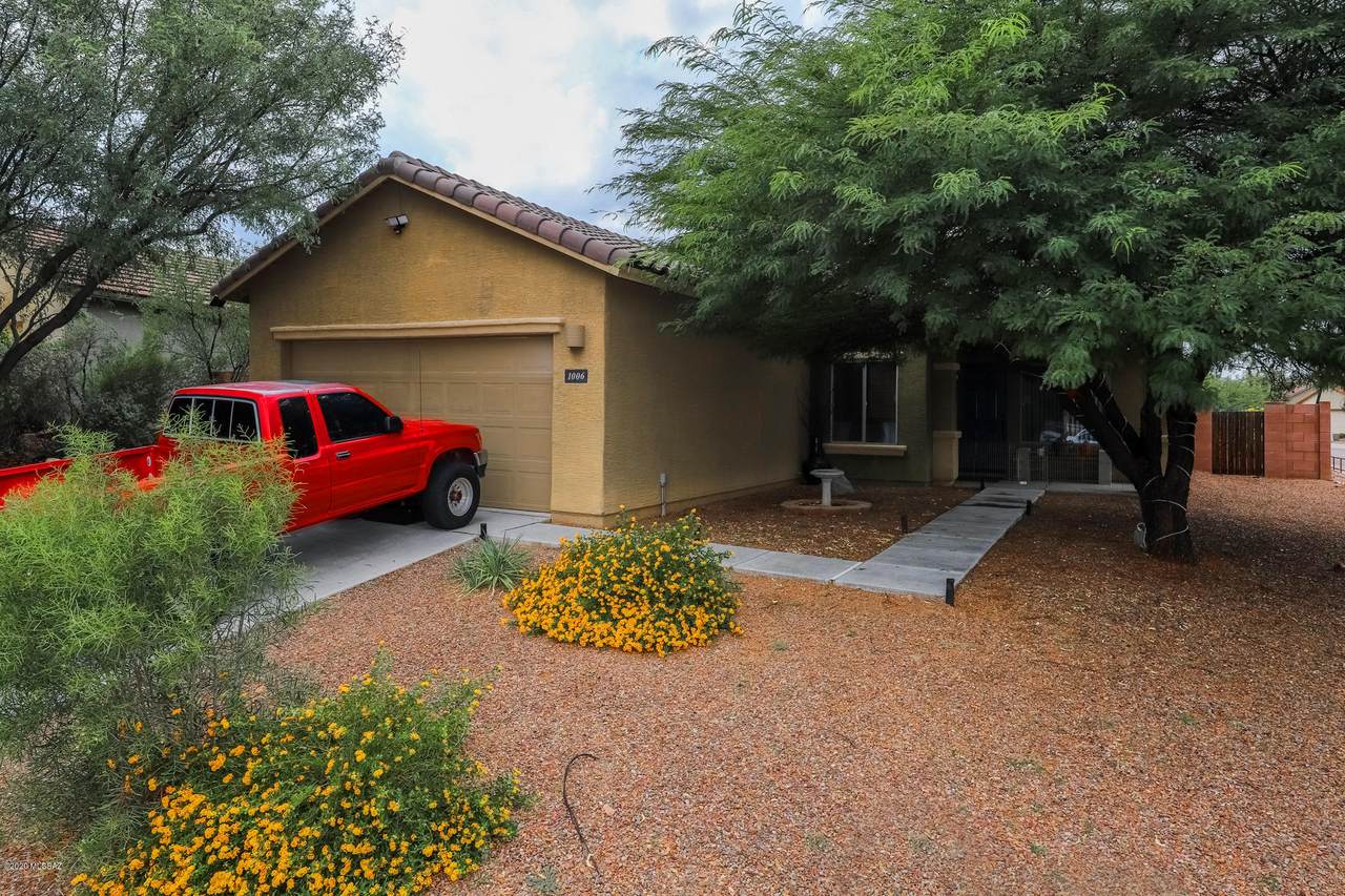 1006 Throne Room Street - Photo 1
