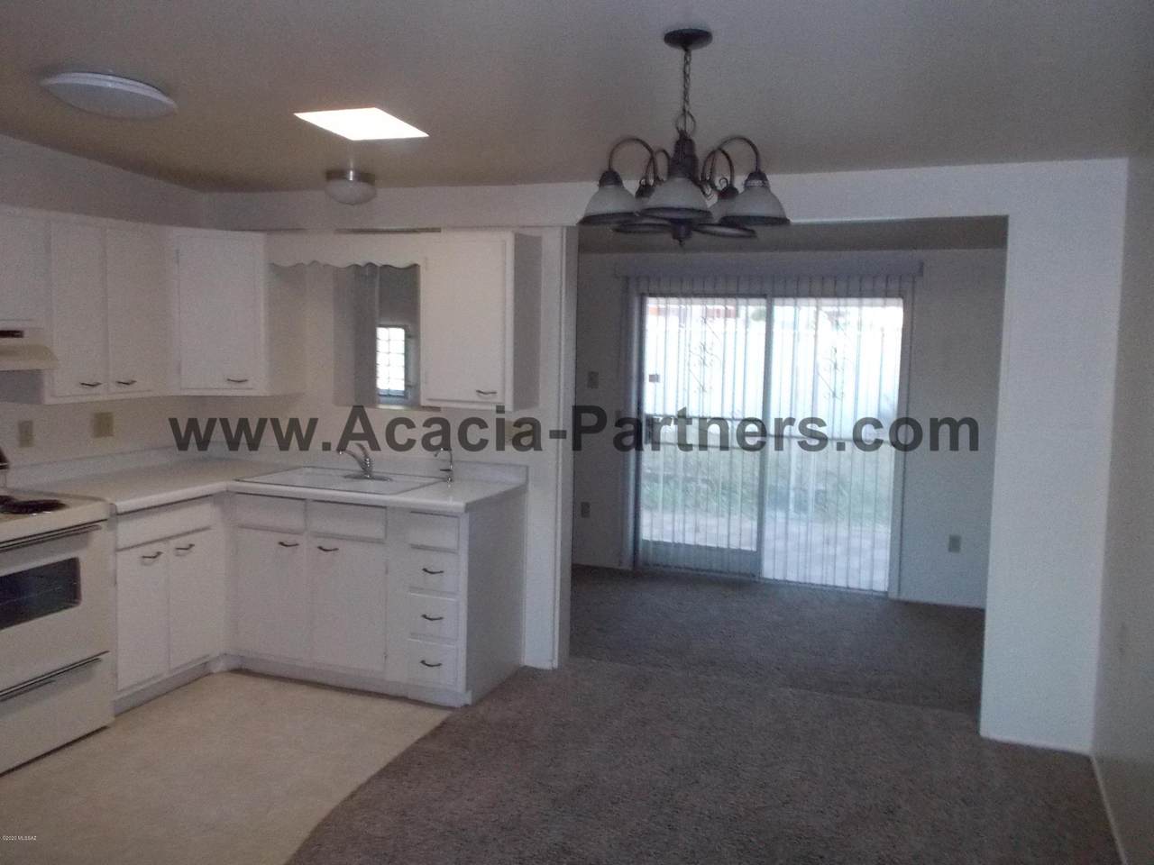 1510 Iowa Drive - Photo 1