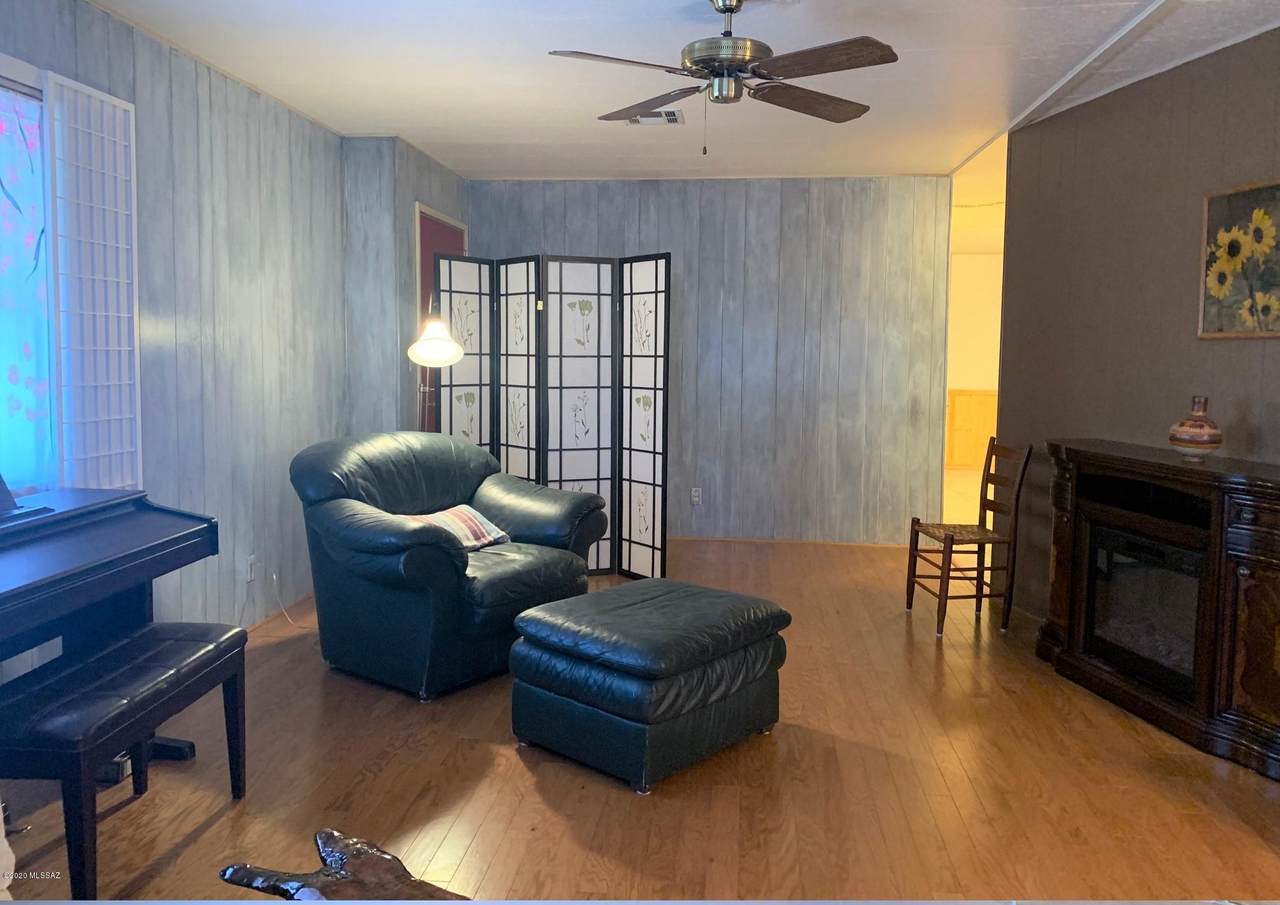 121 Mora Drive - Photo 1