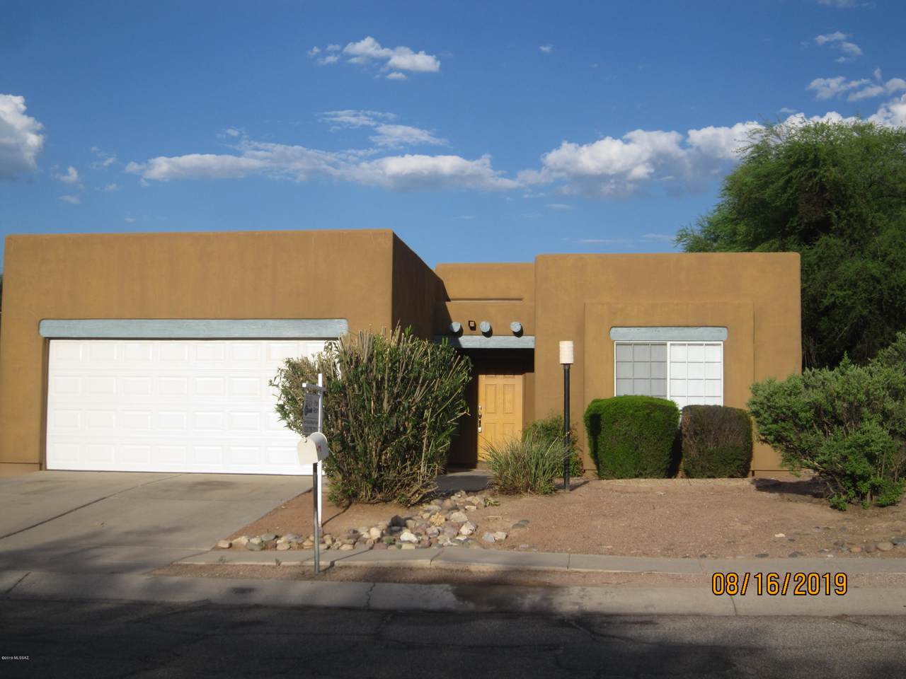 2570 Dos Hombres Road - Photo 1