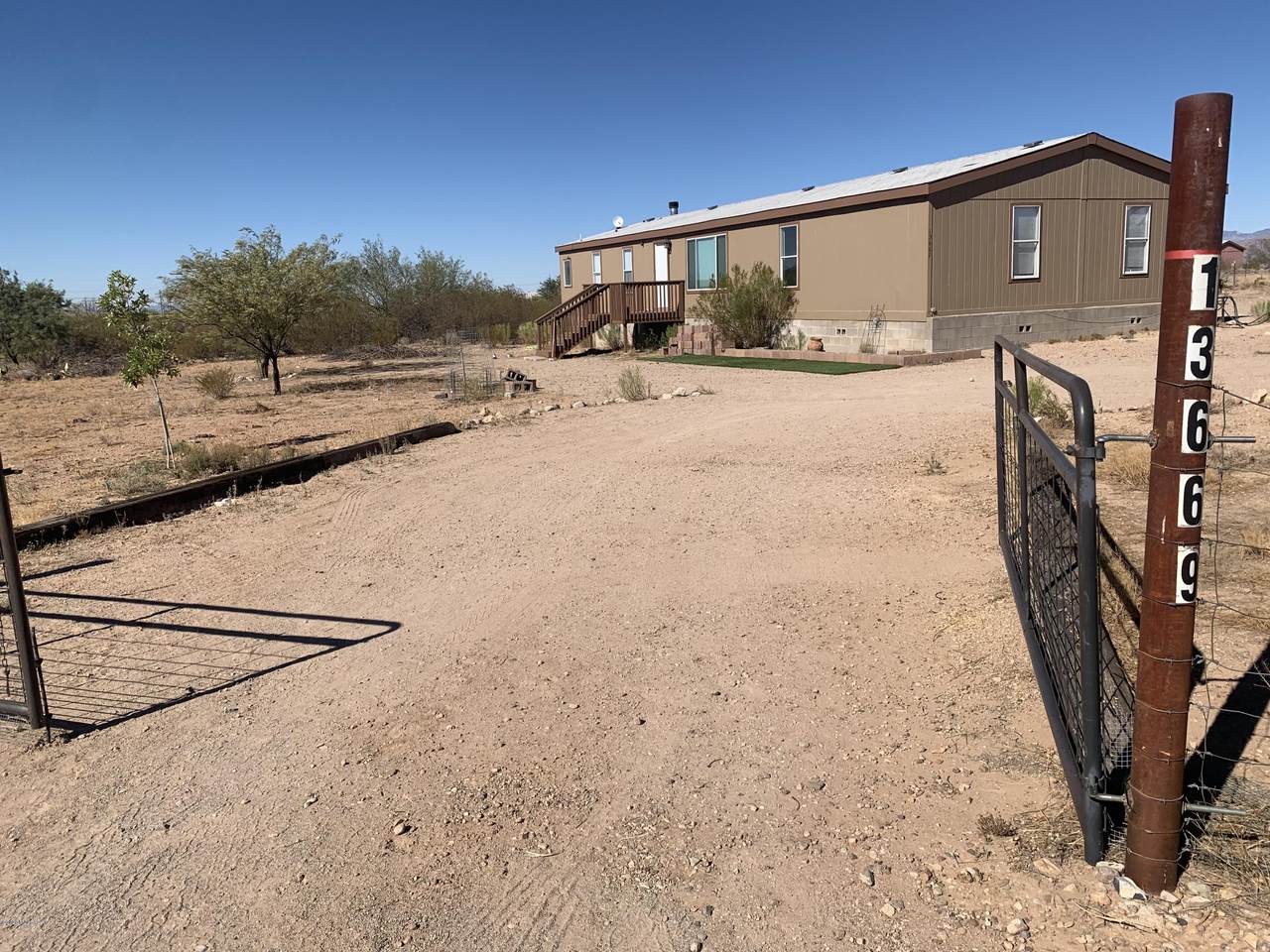 13669 Hound Dog Road - Photo 1
