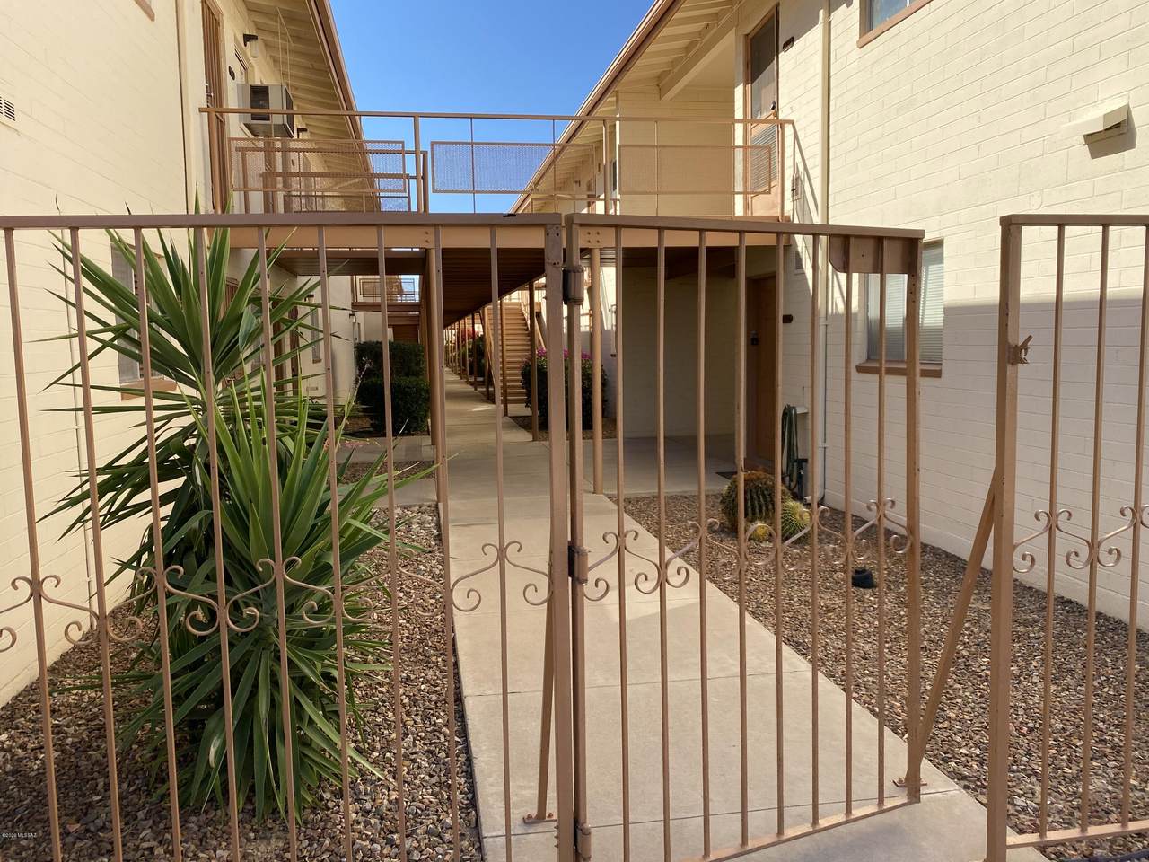 1458 Palo Verde Avenue - Photo 1