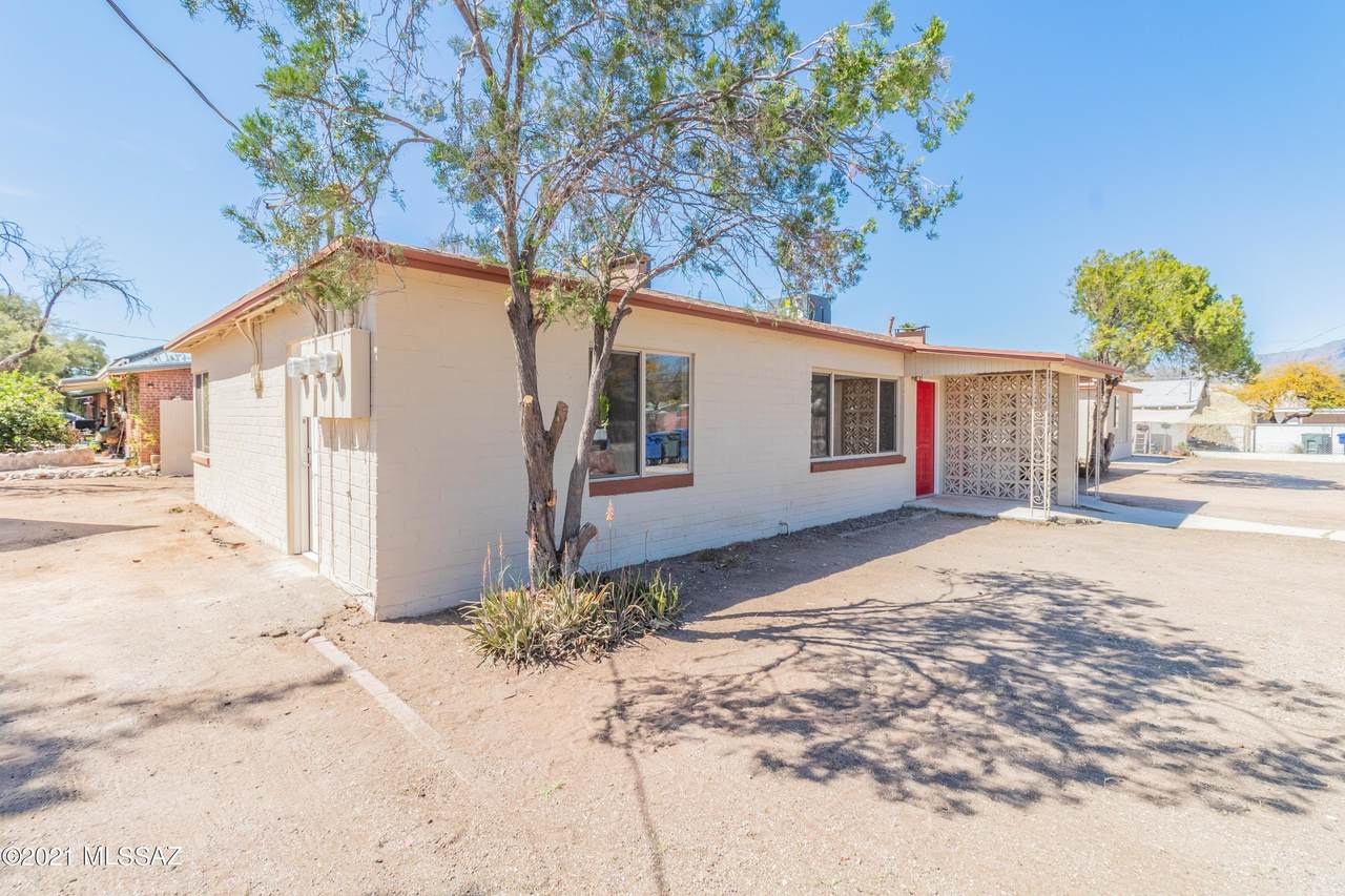 1639 Justin Lane - Photo 1