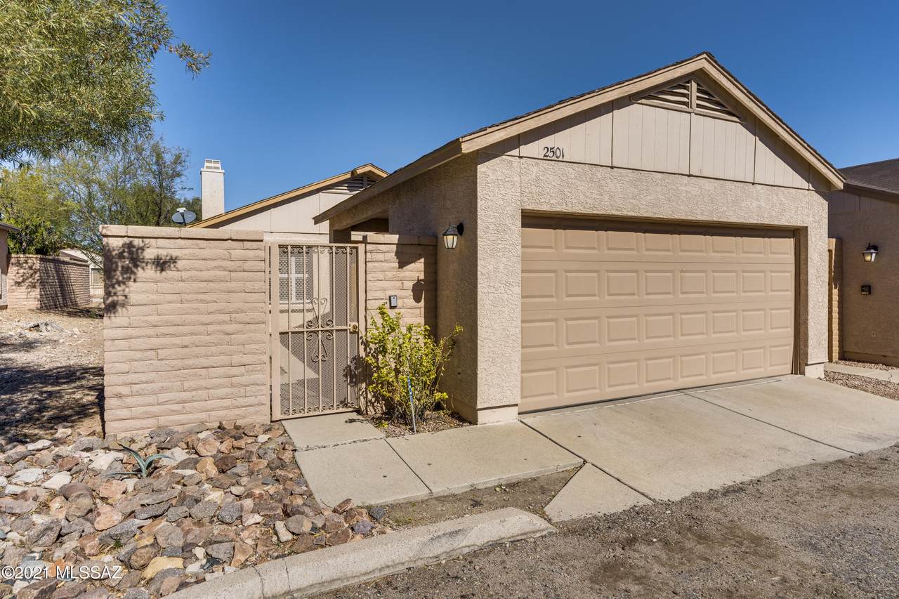 2501 Palo Dulce Drive - Photo 1
