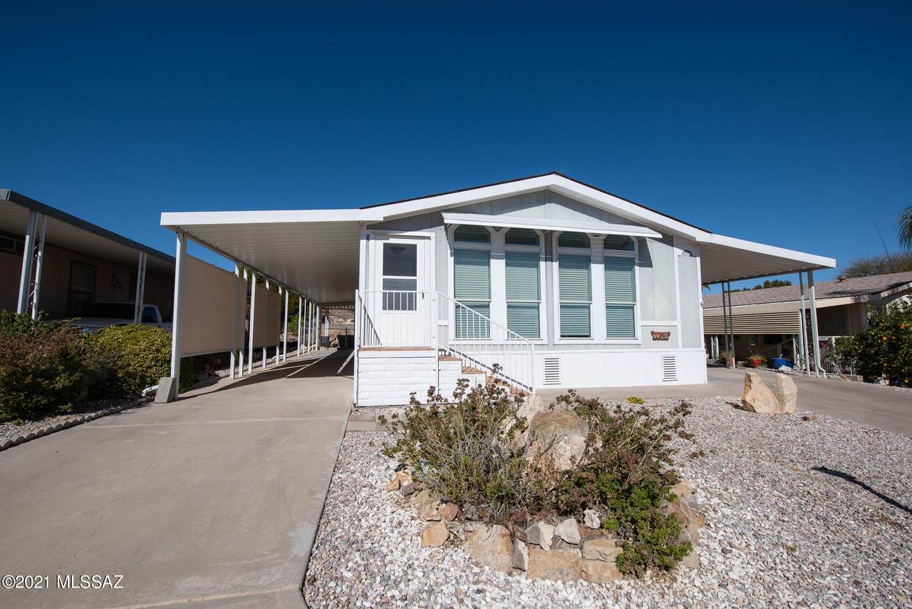 3388 Excalibur Road - Photo 1