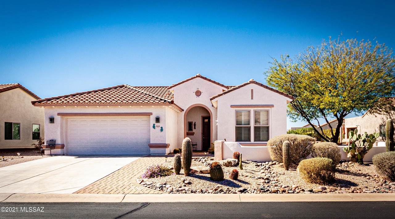909 Turquoise Vista Drive - Photo 1