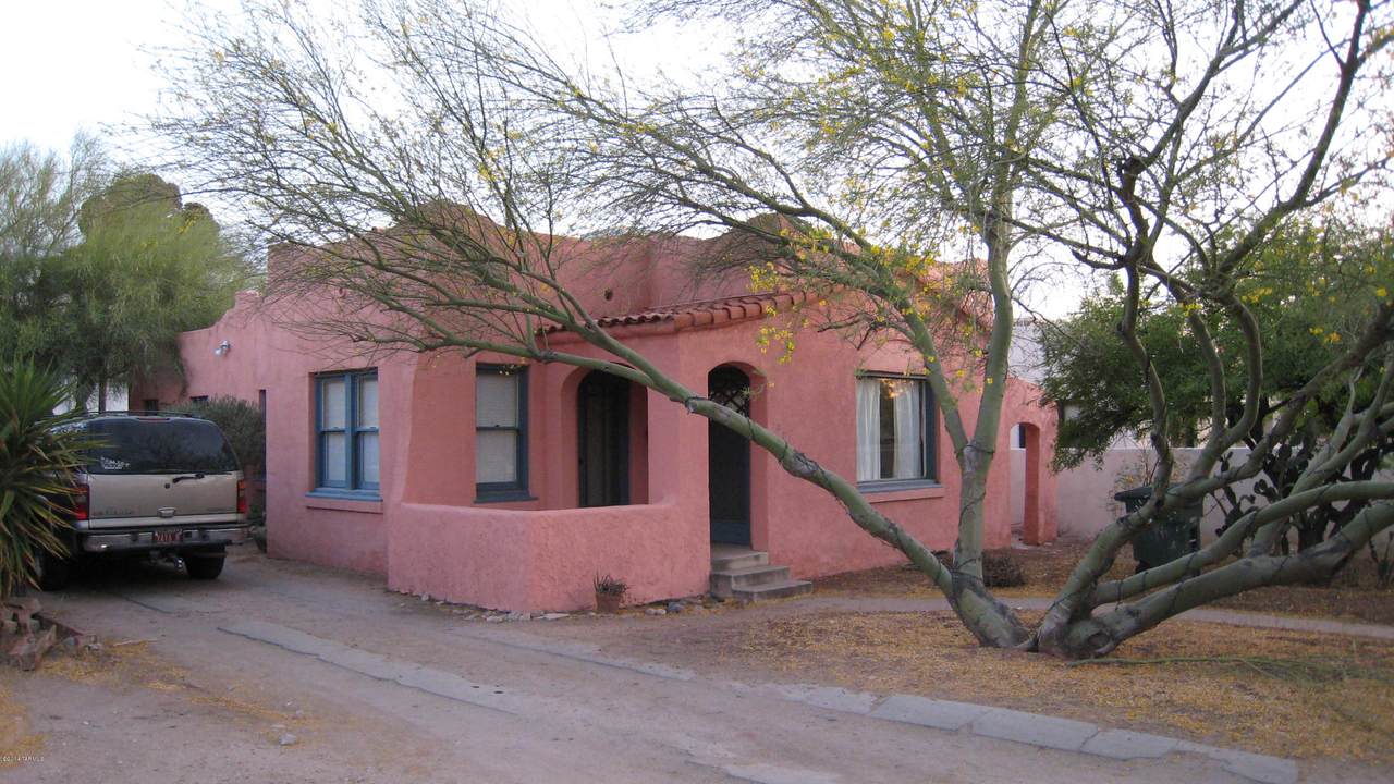2710 6th Street - Photo 1