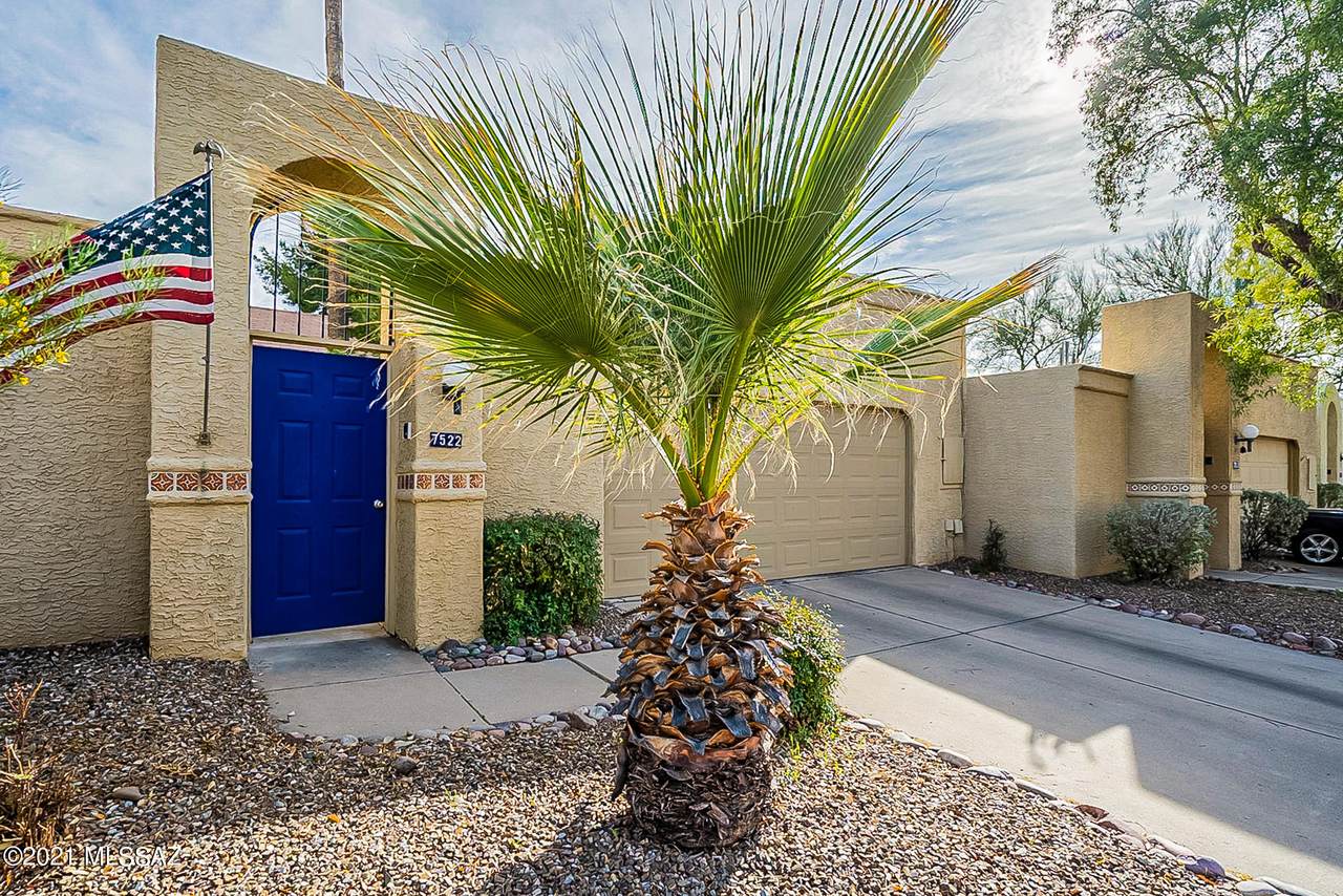 7522 Beach Drive - Photo 1