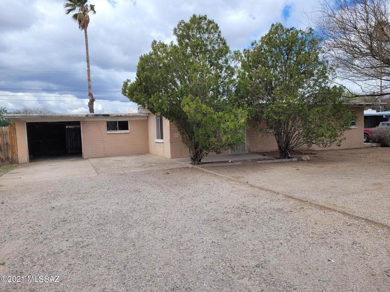 1102 Eli Drive - Photo 1