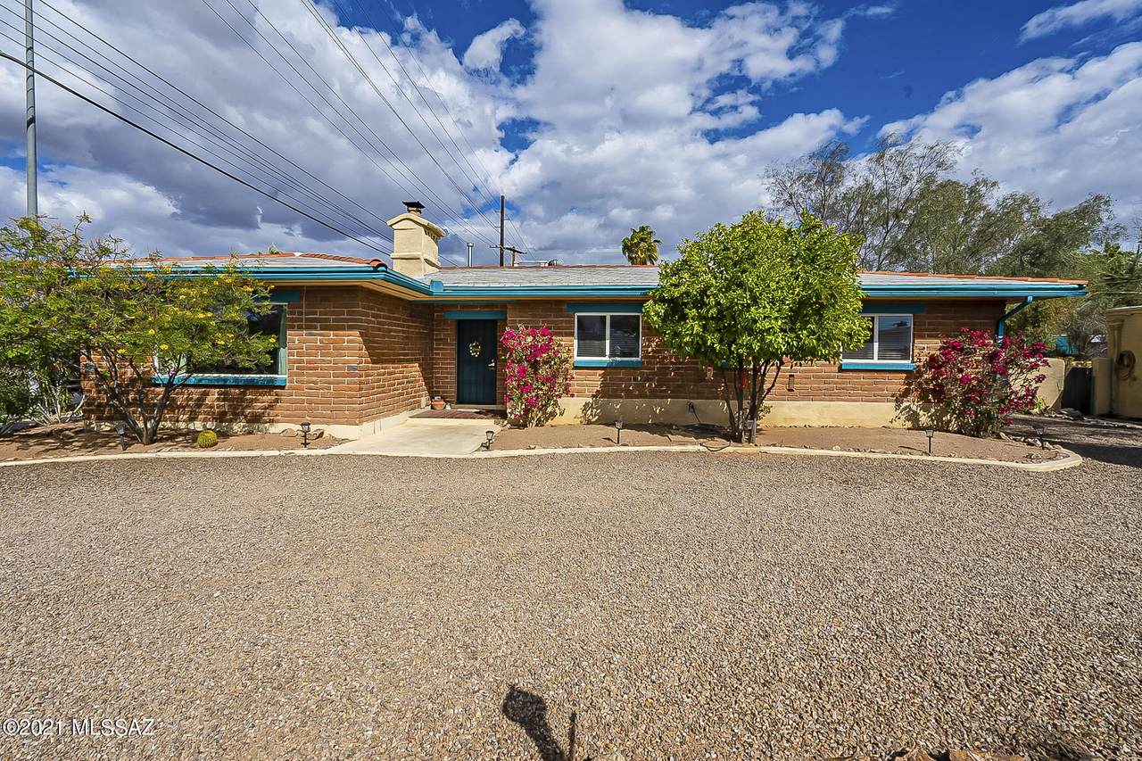 103 Bryant Avenue - Photo 1