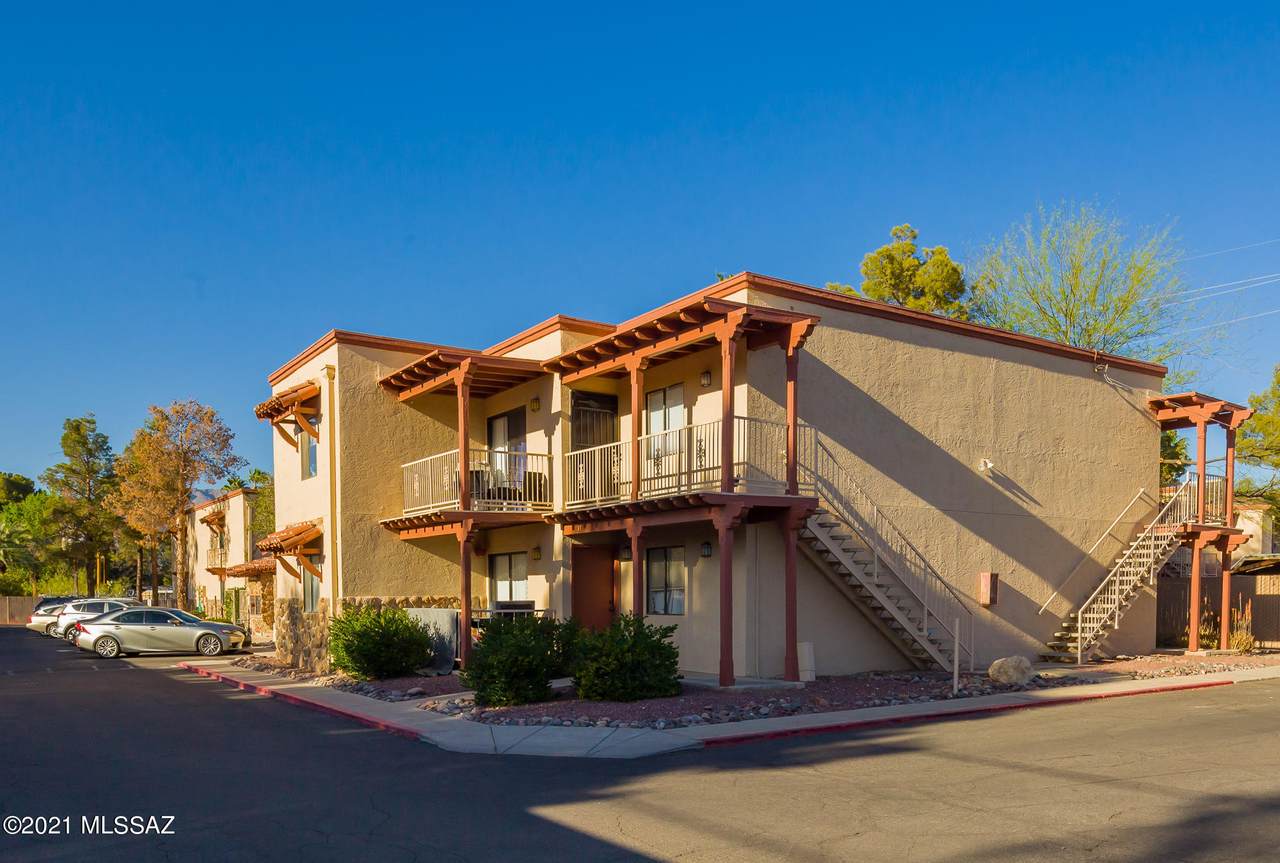 3357 Country Club Road - Photo 1
