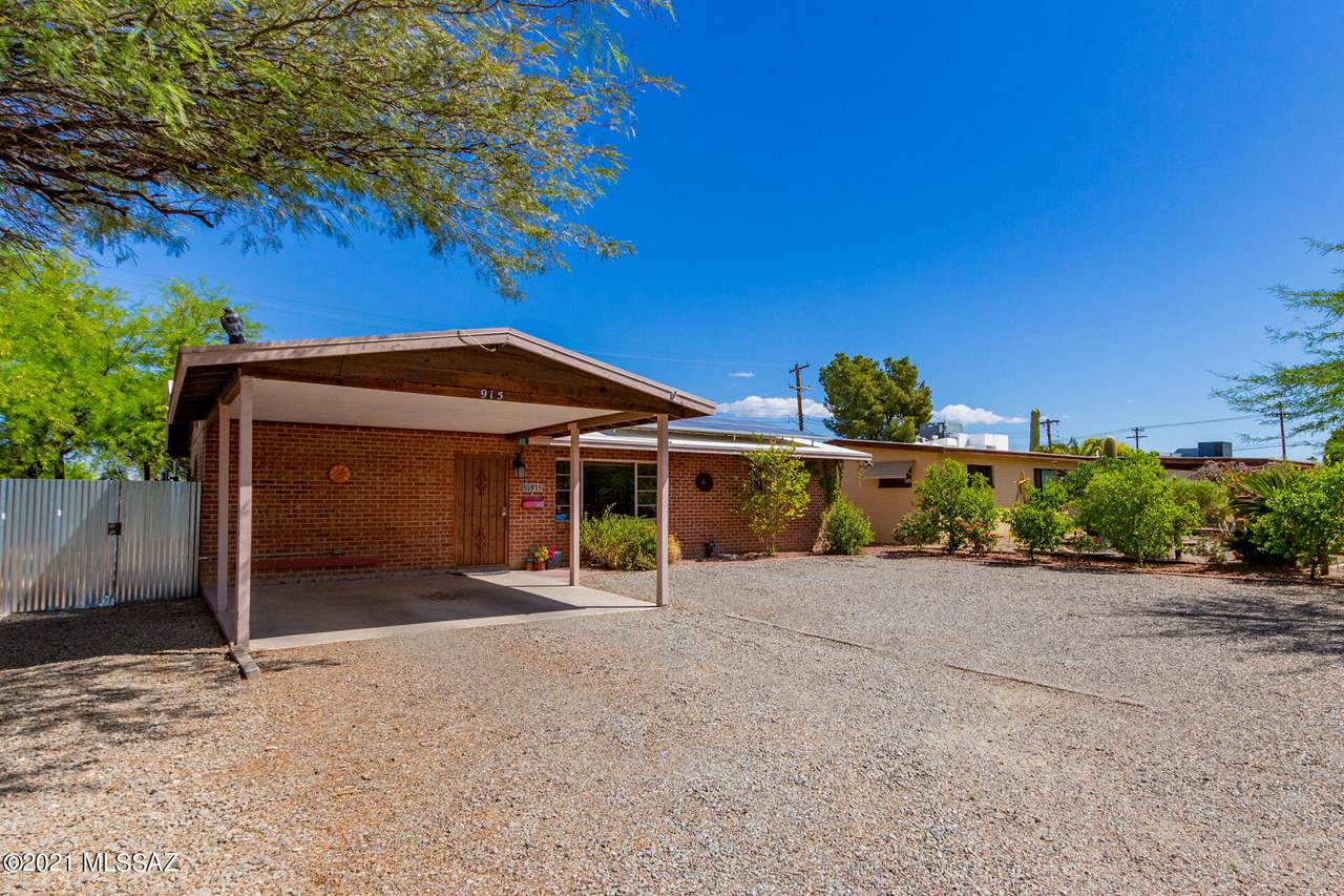 915 Alturas Street - Photo 1