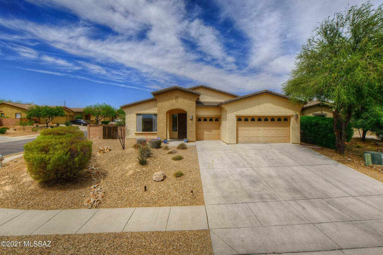 1544 Soft Breeze Court - Photo 1