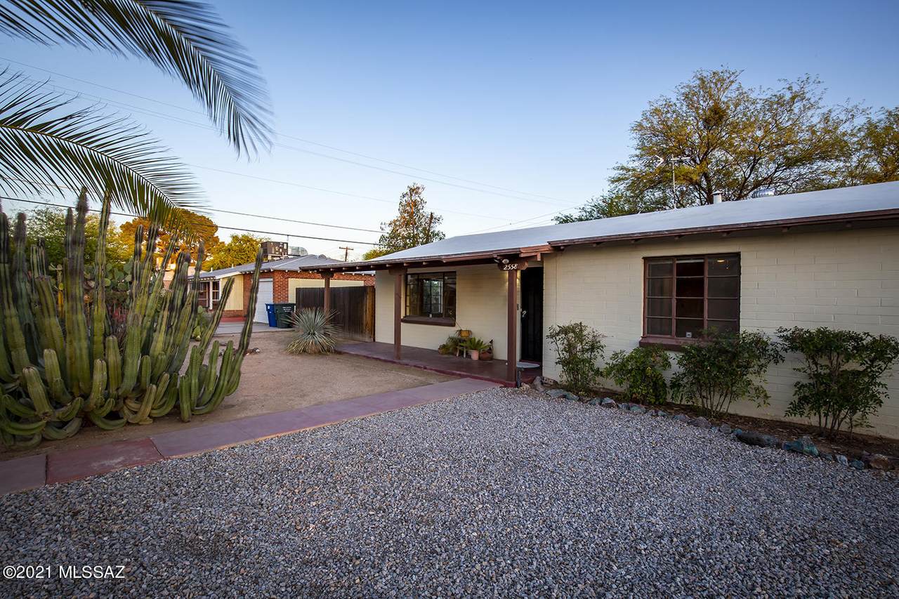 2558 Blanton Drive - Photo 1