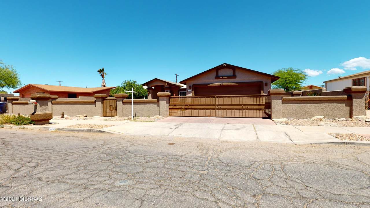 424 Wyoming Street - Photo 1