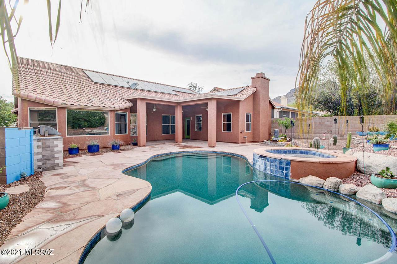 5560 Ventana Vista Road - Photo 1