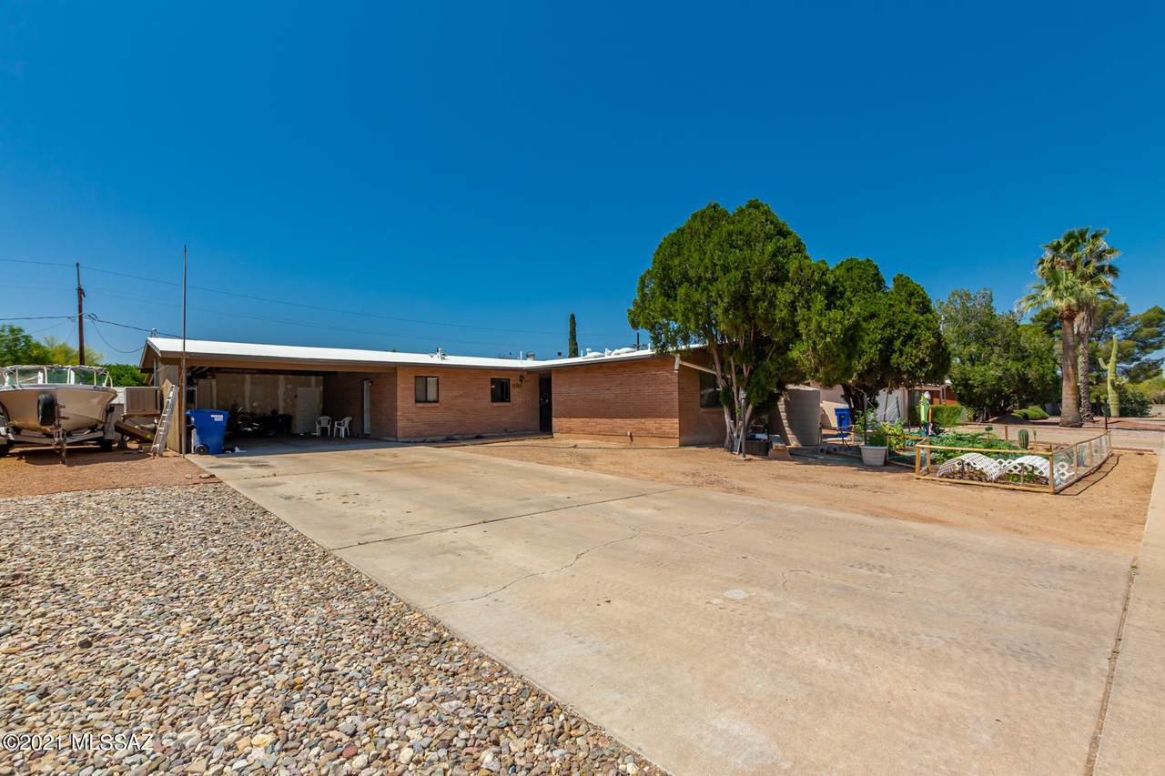 7722 Lee Street - Photo 1