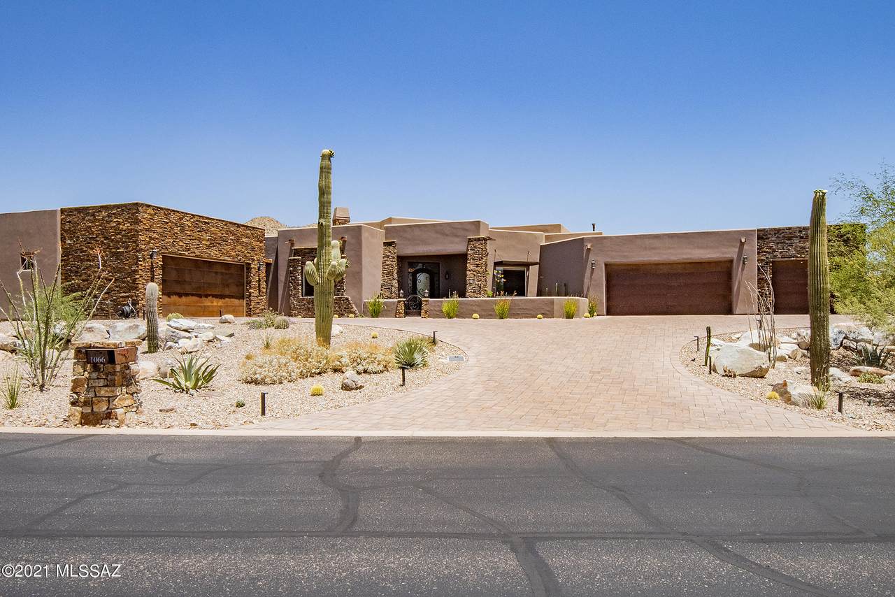 1066 Tortolita Mountain Circle - Photo 1