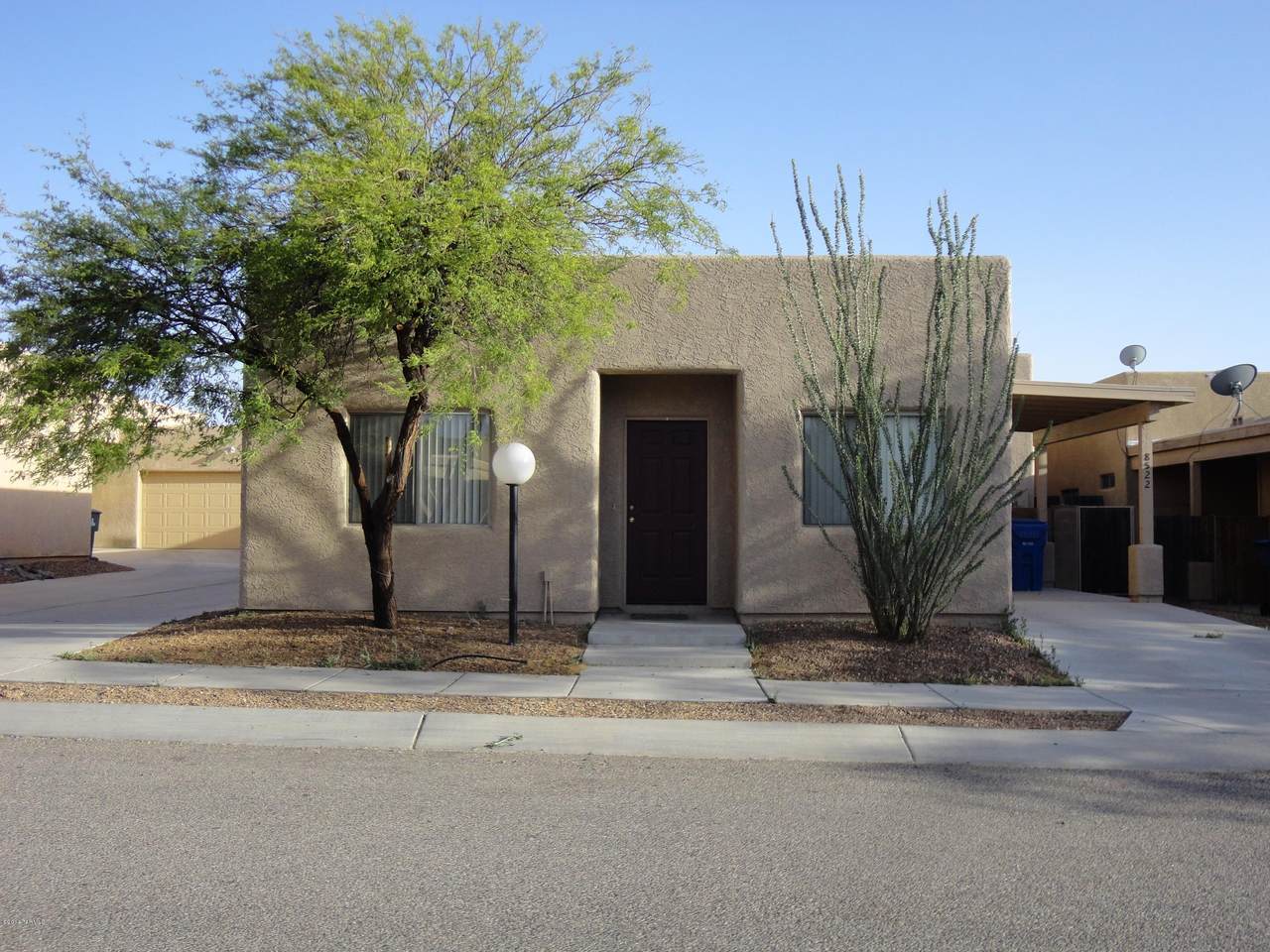 8522 Seabury Court - Photo 1