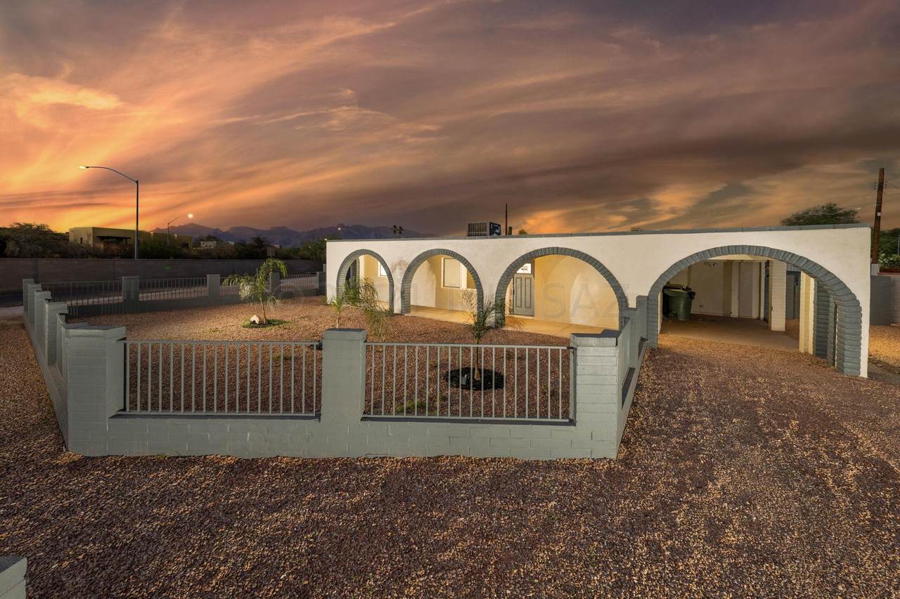 4044 Kim Place - Photo 1
