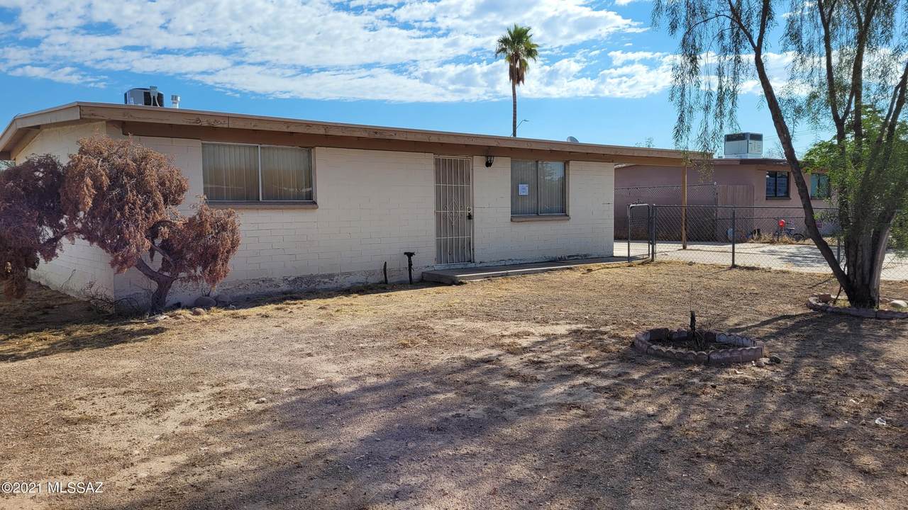 1811 Canada Street - Photo 1