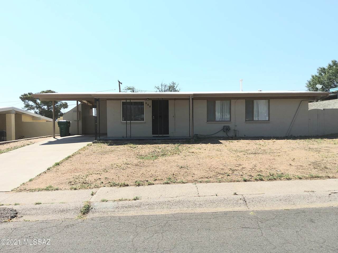 917 3rd Avenue - Photo 1