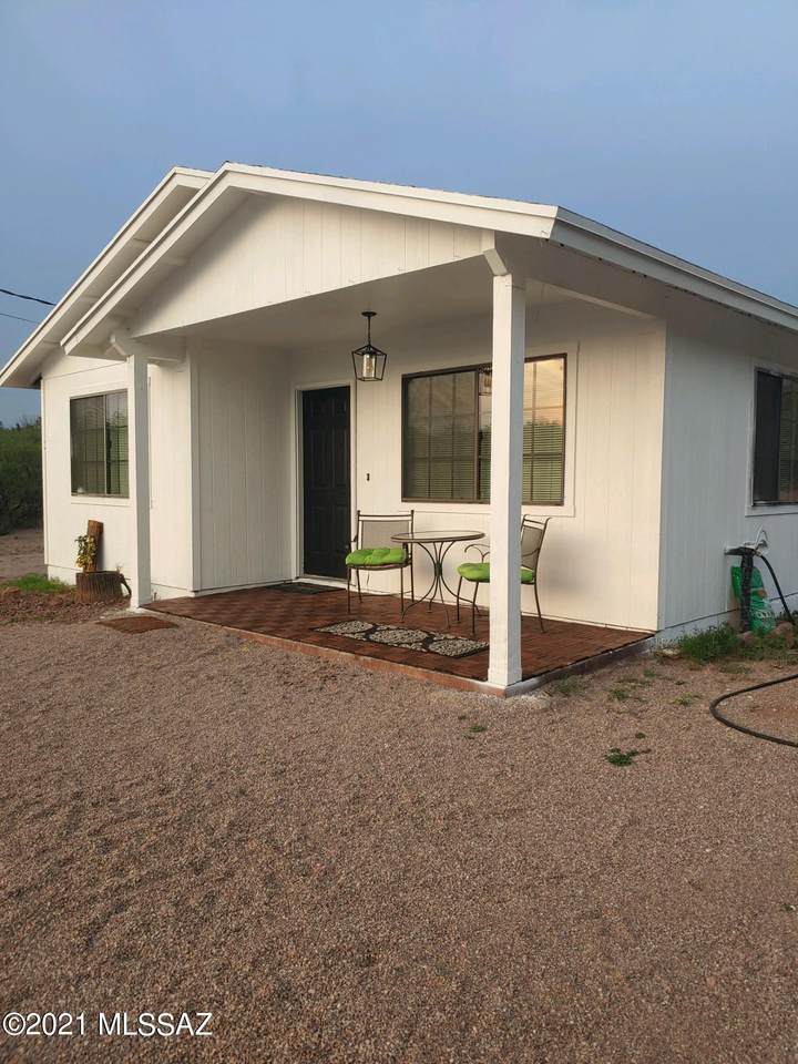 225 Paseo Montura - Photo 1