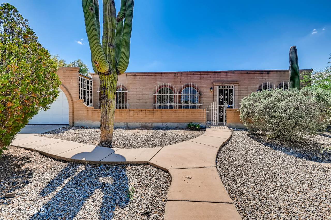 2211 Colter Drive - Photo 1