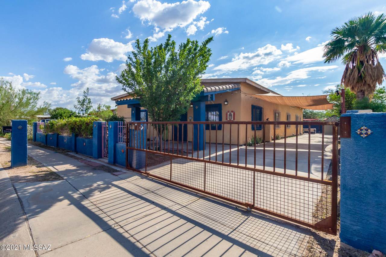 2026 Amigo Avenue - Photo 1