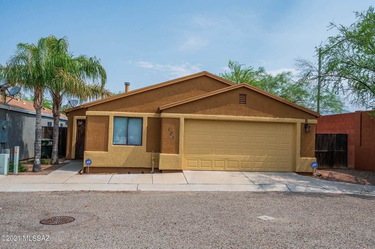 428 Geronimo Bluff Loop - Photo 1