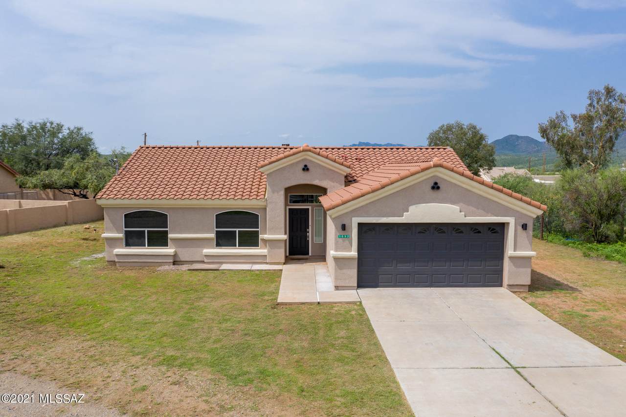 1692 Capote Court - Photo 1