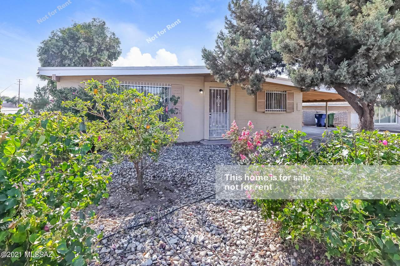 2530 Calle Cordova - Photo 1
