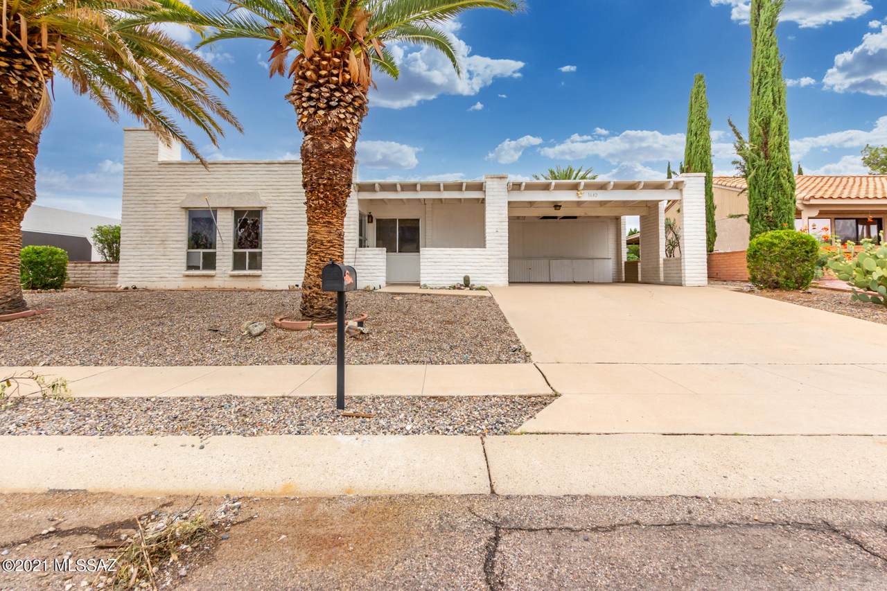 1642 San Carla - Photo 1