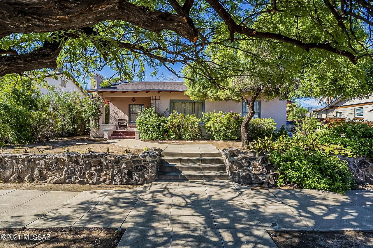 519 4Th Street - Photo 1