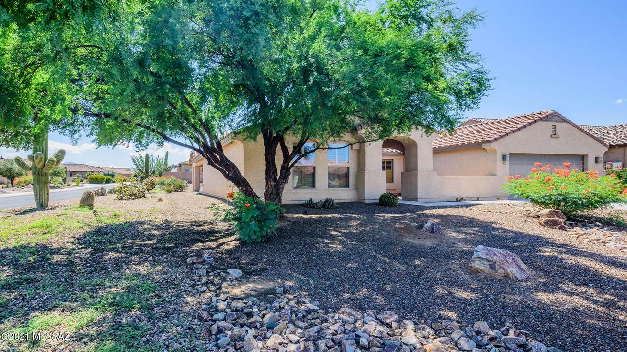 732 Pebbles Ridge Drive - Photo 1