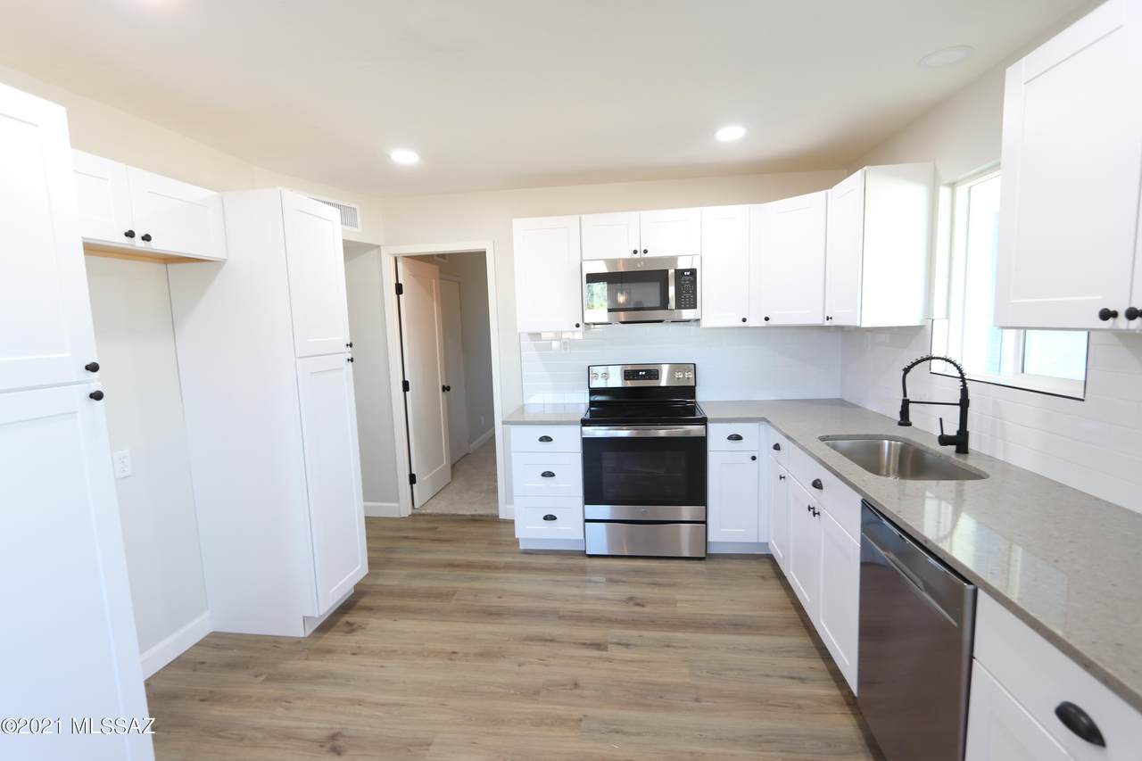 8202 19Th Street - Photo 1