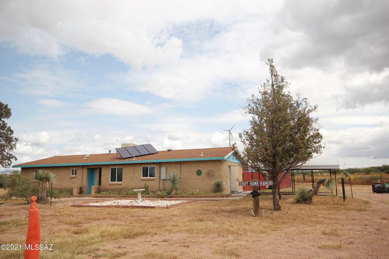 2618 Roadrunner Ridge - Photo 1